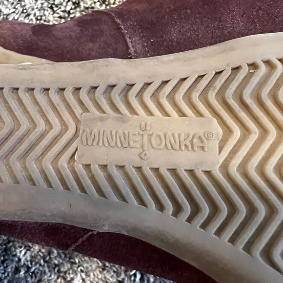 Minnetonka Burgundy Wine Red Suede Wedge Lace up Ankle Boots Booties Size 9 - Picture 10 of 11